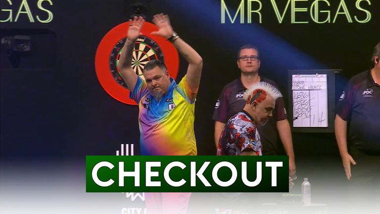 Brilliant Buntz pinned two ton-plus checkouts to beat Wright