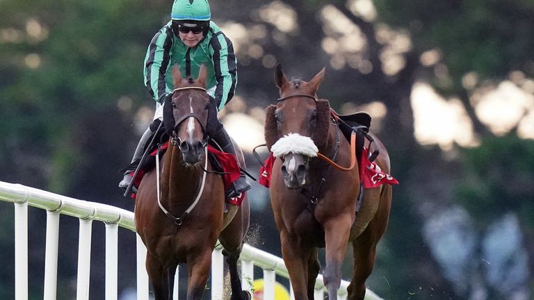 Hewick and Jordan Gainford stay on to win the Galway Plate