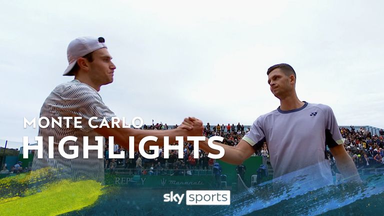 Hubert Hurkacz beats Jack Draper in a thrilling contest to advance to the second round of the Monte Carlo Masters.

