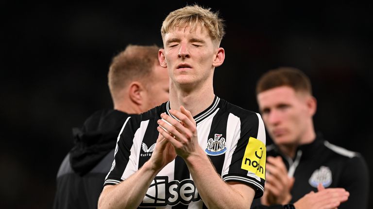 Anthony Gordon has spoken out against VAR