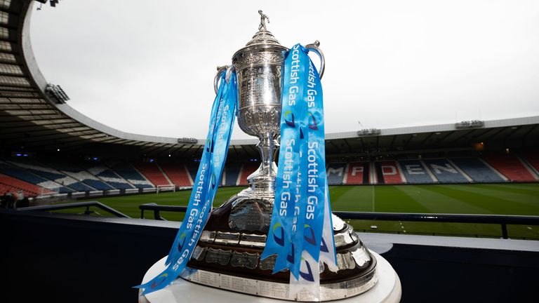 It is a 3pm kick-off at Hampden Park