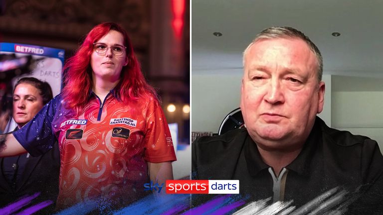 Glen Durrant on Noa-Lynn van Leuven
